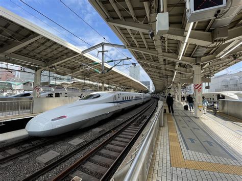 京都から名古屋 新幹線 料金 - なぜかカエルが運転している理由